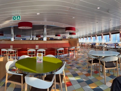 Scandlines Rostock-Gedser Hybrid-Fähre - Buffet_Restaurant_04_MK_2025