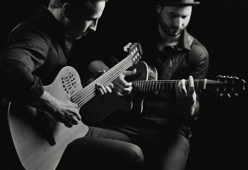 Abendklänge im Spreewald: Live Konzert der Tulenz-Brüder auf dem Kahn